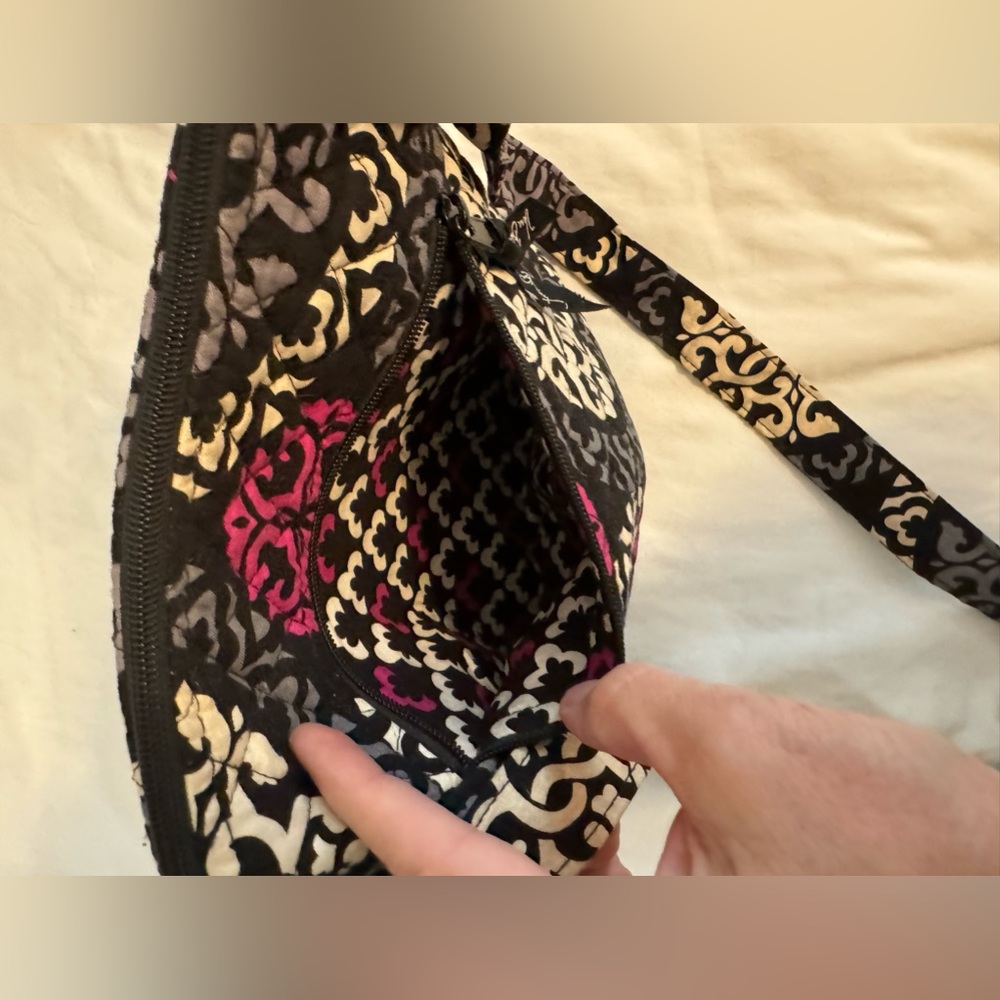 Vera Bradley Crossbody Pocketbook - Picture 6 of 10